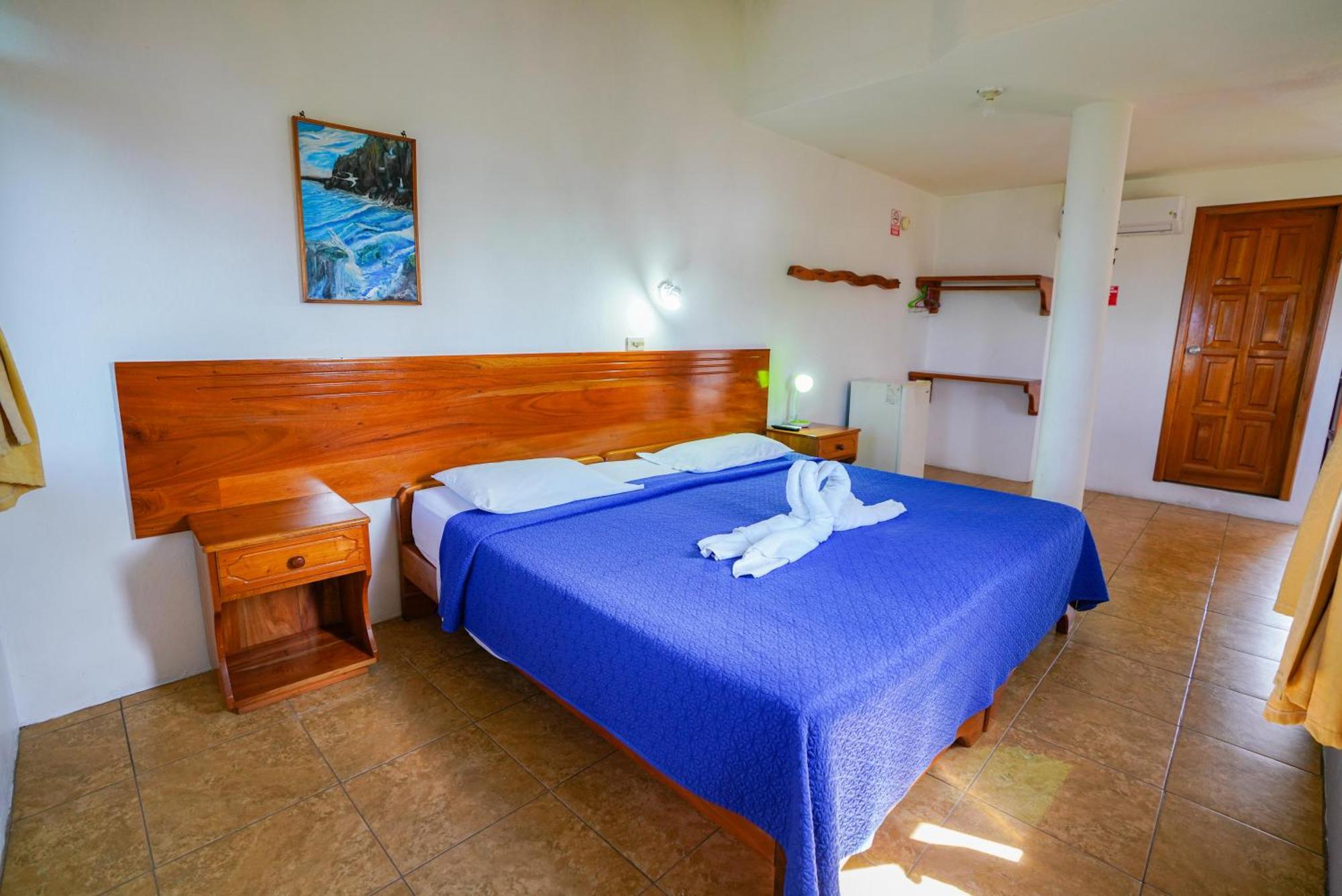 Galapagos Verde Azul Puerto Ayora  Buitenkant foto